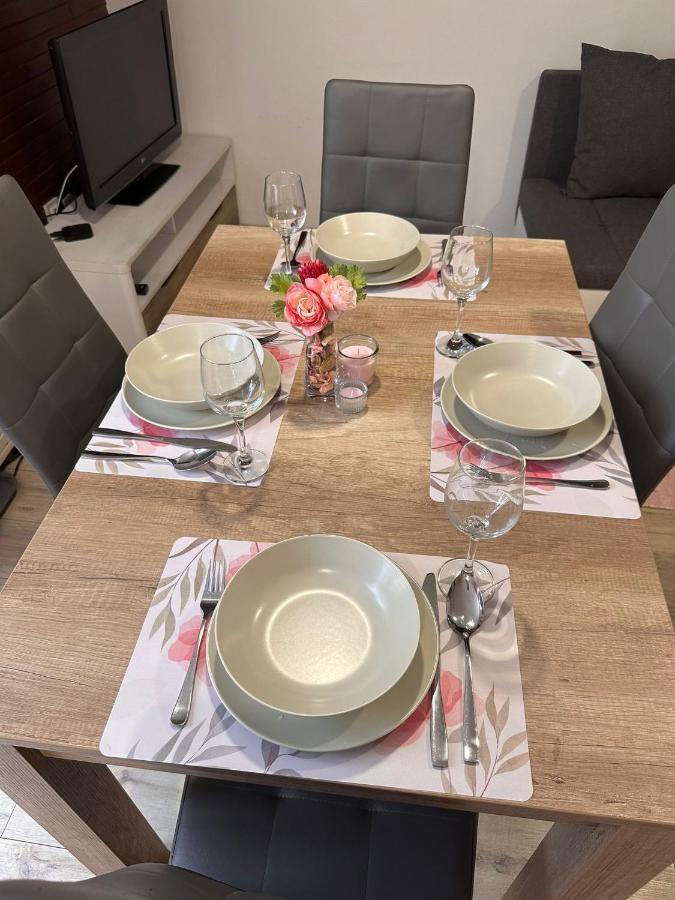 Apartman Rose Zagreb Ngoại thất bức ảnh